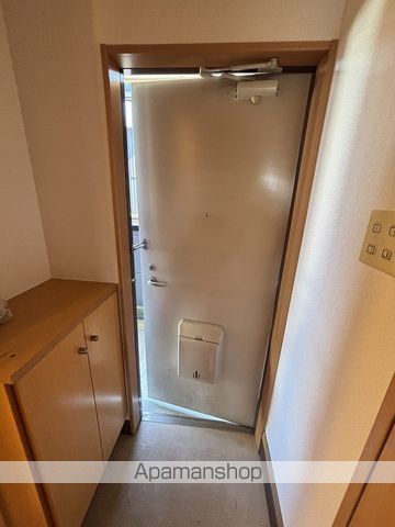ＪＲ日豊本線 錦江駅 徒歩19分 2階建 築24年の玄関写真