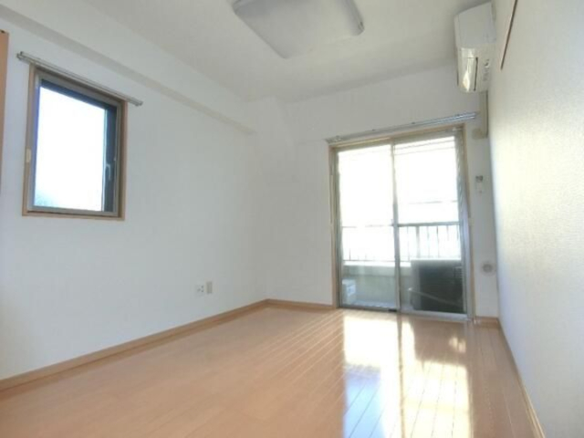 居室・リビング　別部屋参考写真