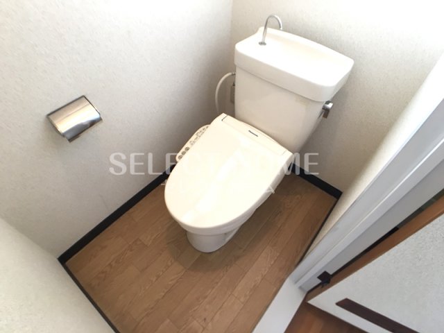 トイレ　トイレもきれいです