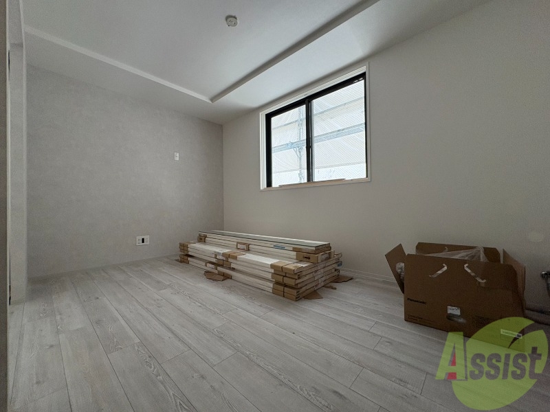 居室・リビング　広くてキレイなお部屋が広がっていて、充実した生活が送れそう。