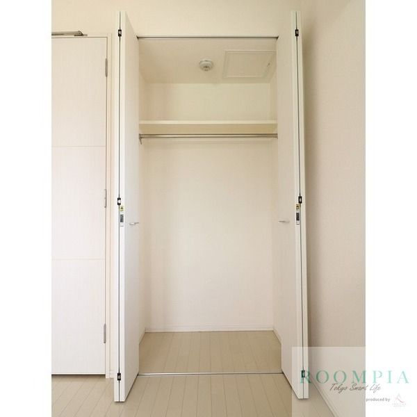 収納　※写真は同タイプの別のお部屋です