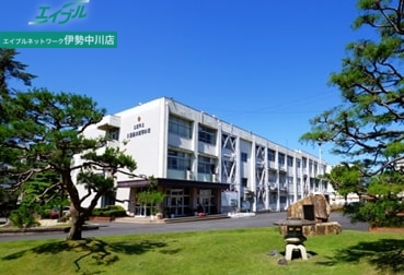 高校・高専　三重県立久居農林高等学校（高校・高専）まで1017m