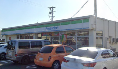 コンビニ　ファミリーマート 碧南芸文ホール前店（コンビニ）まで1764m