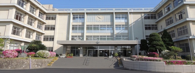 高校・高専　姫路市立飾磨高等学校（高校・高専）まで3300m