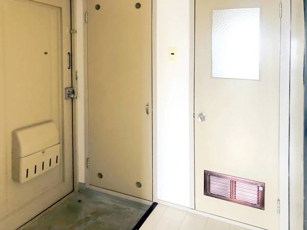 玄関　ビレッジハウスの同一物件・同一タイプの間取りの写真です