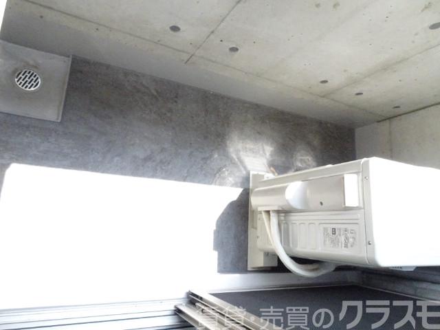 バルコニー　朝日が差し込む東向きバルコニー♪