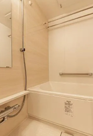バス・シャワールーム　別部屋の画像を使用しております。