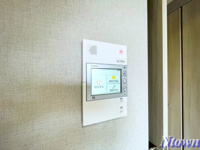 セキュリティ　モニター付きインターフォンです。