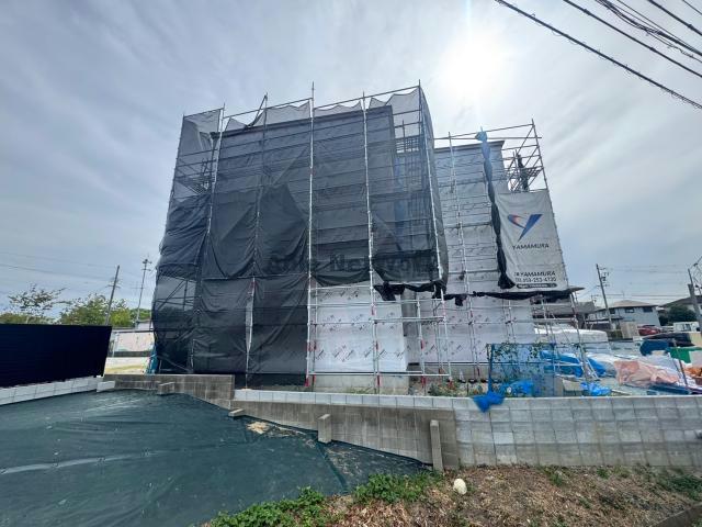 建物外観　建築中