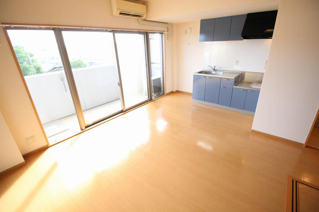 居室・リビング　※お部屋により仕様が異なる場合があります。
