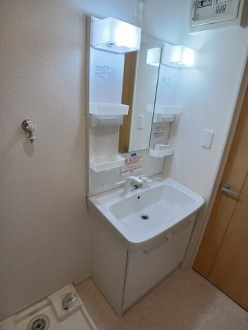 洗面設備　洗面所です