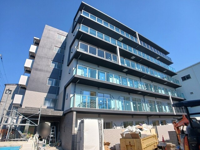 建物外観　建設中