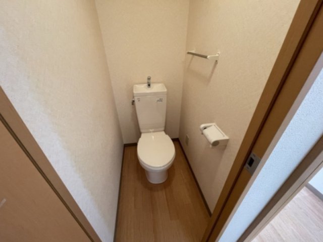 トイレ　シンプルなトイレ！