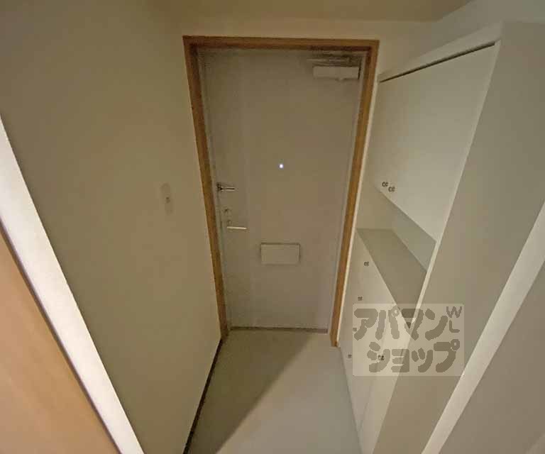 SUNVISTA四条の玄関写真