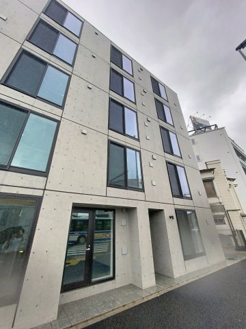 建物外観　落ち着いた雰囲気の外観です