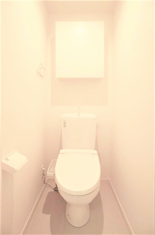 トイレ　清潔感のあるトイレです
