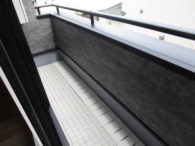 バルコニー　ベランダ