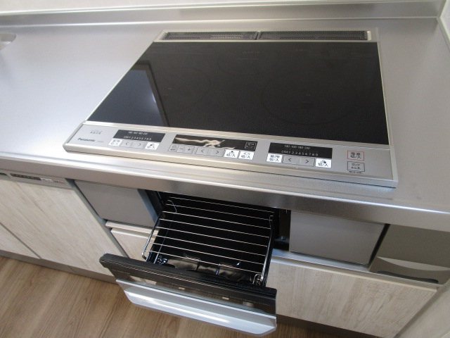 キッチン　2口IHコンロ+グリル
