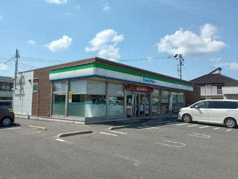 その他　ファミリーマート行橋行事店（その他）まで880m