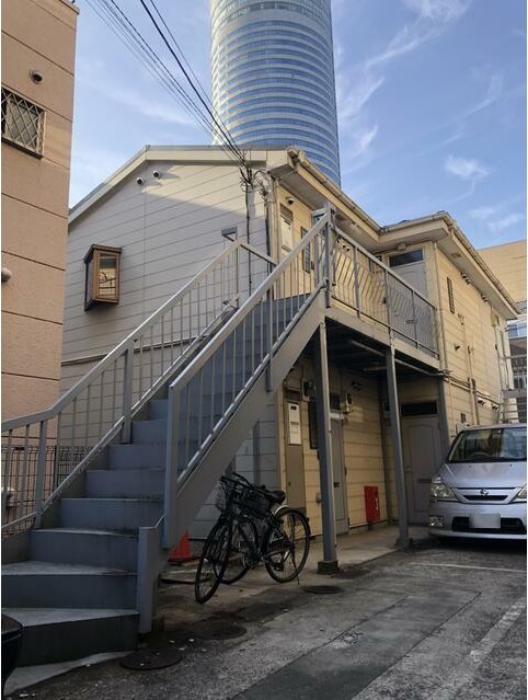 建物外観　最上階・角部屋の物件♪