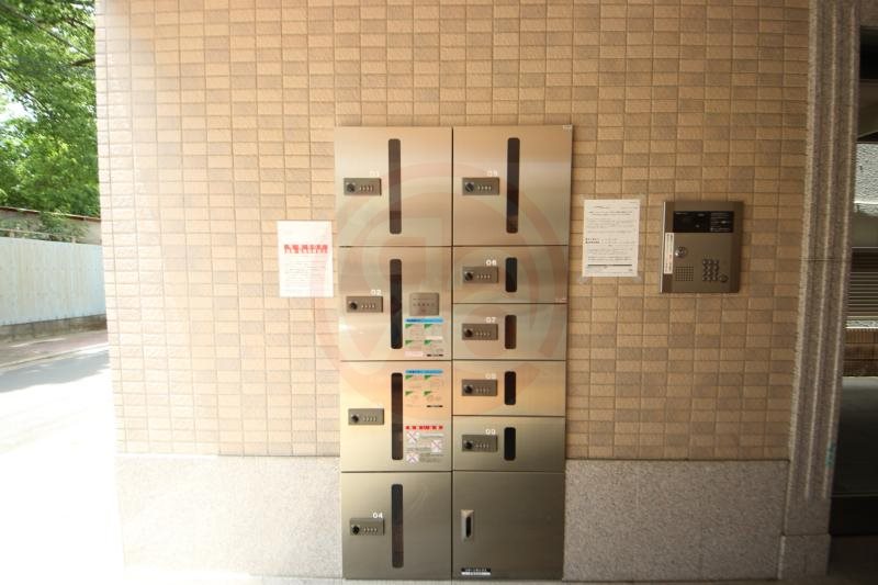 近鉄大阪線 今里駅 徒歩5分 6階建 築19年の外観写真