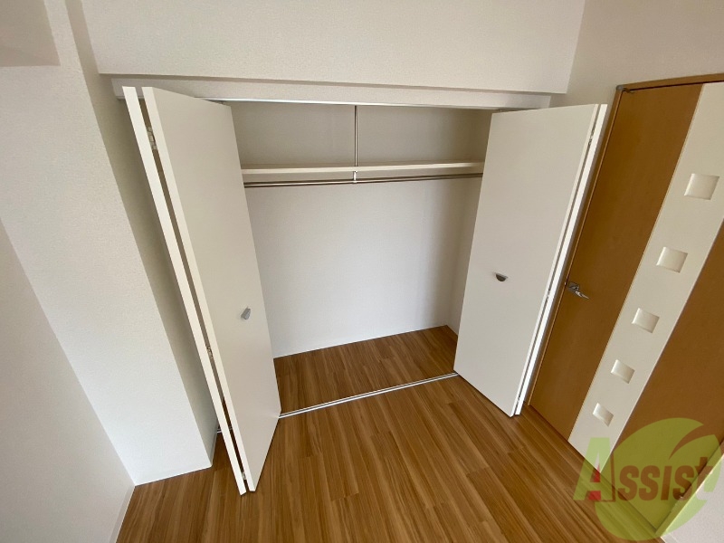 収納　収納もバッチリあるのでお部屋が片付きますよ！