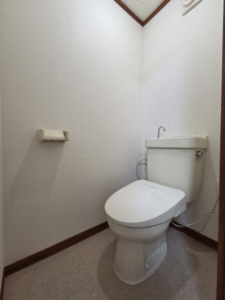 中延マンションのトイレ写真