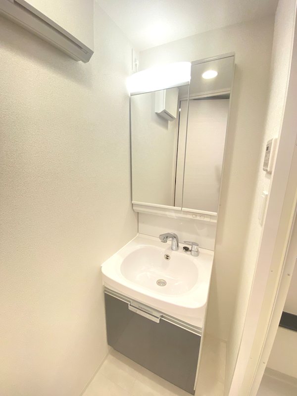 ディアレイシャス名古屋太閤通の内装写真