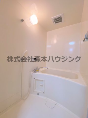 バス・シャワールーム　お風呂で日々の疲れを落としましょう
