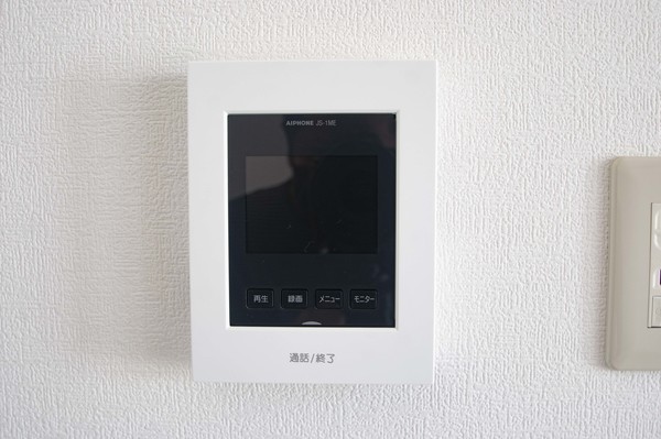 セキュリティ　モニター付きインターフォン