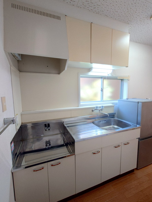 キッチン　2口ガスコンロが設置可能です（他部屋写真）