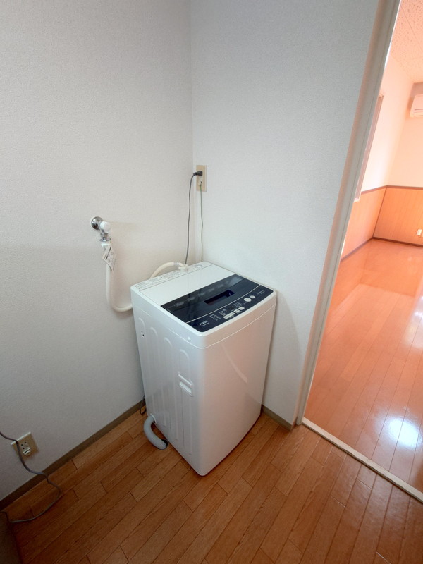 その他設備　室内洗濯機置場（他部屋写真）