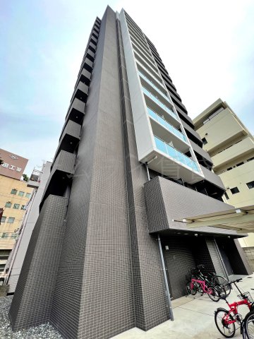名古屋市西区城西のマンションの建物外観
