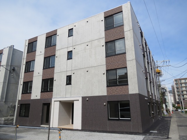 北海道札幌市中央区大通東５（マンション）の賃貸物件の外観
