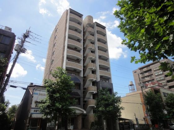 京都市中京区壬生高樋町のマンションの建物外観