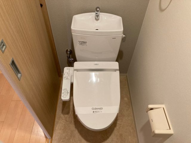 トイレ　CATTLEYA GARDEN