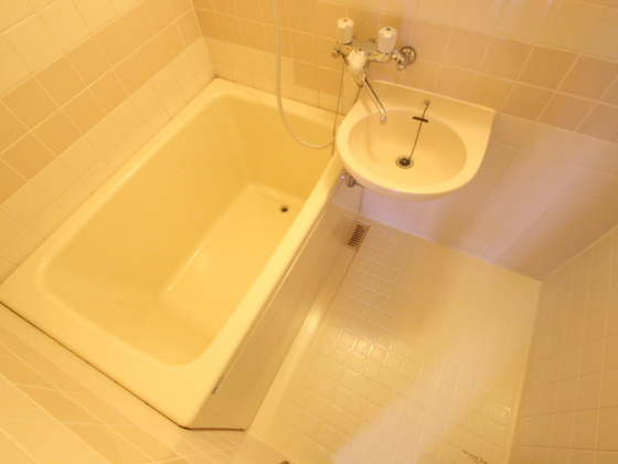 バス・シャワールーム　※別の部屋の写真です。