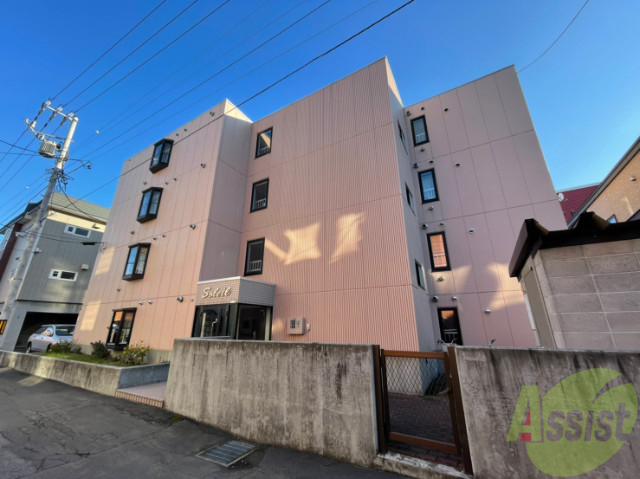 建物外観　札幌市中央区南７条西「ソレイユ」