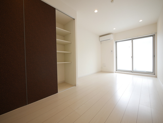 居室・リビング　★７．６帖あるお部屋です★