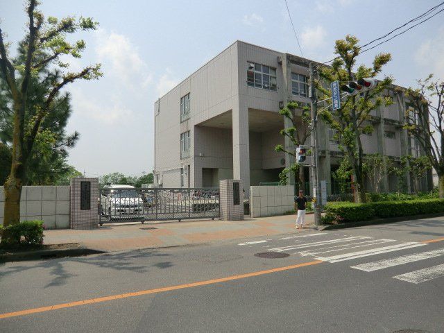 小学校　春日部市立粕壁小学校（小学校）まで466m