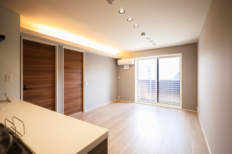 居室・リビング　図面と現状に相違がある場合には現状を優先