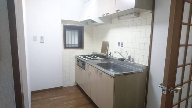 キッチン　独立キッチン