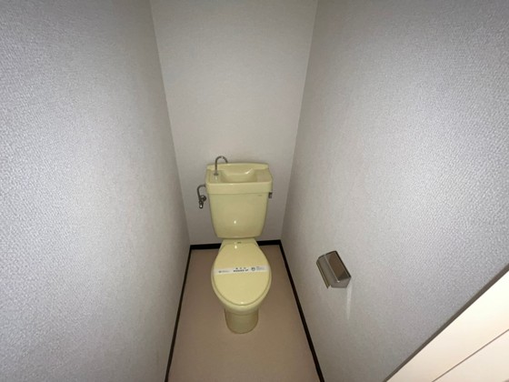 トイレ　※別部屋の写真です