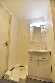 洗面設備　同建物別部屋参考