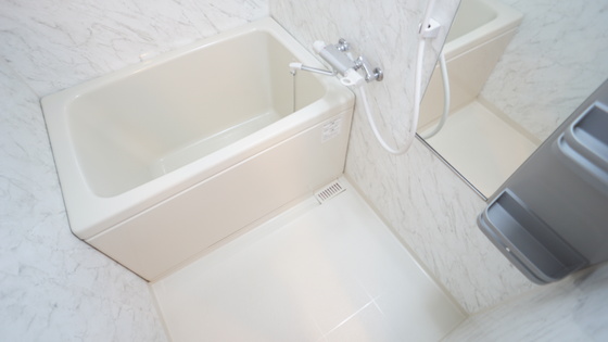 バス・シャワールーム　バス