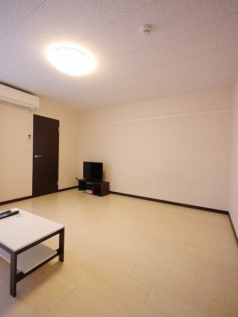 その他部屋・スペース　★家電家具付き★