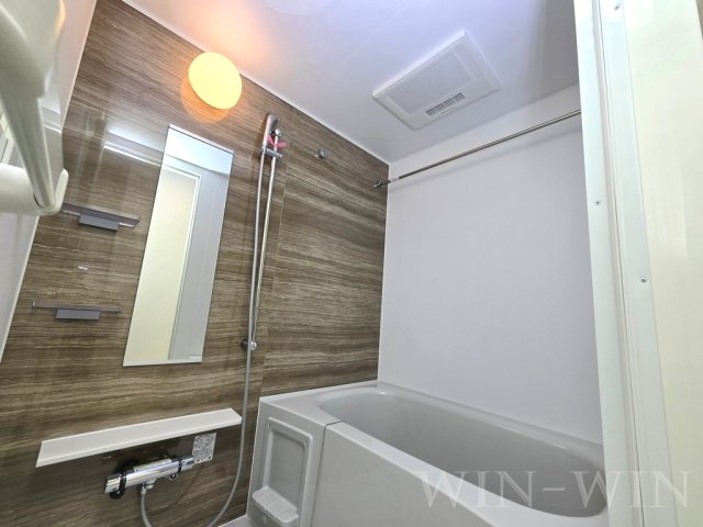 バス・シャワールーム　イメージ（同施工会社同一モデルの写真です）