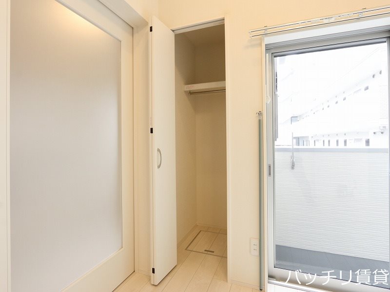 収納　同シリーズの別号室の画像。現況優先