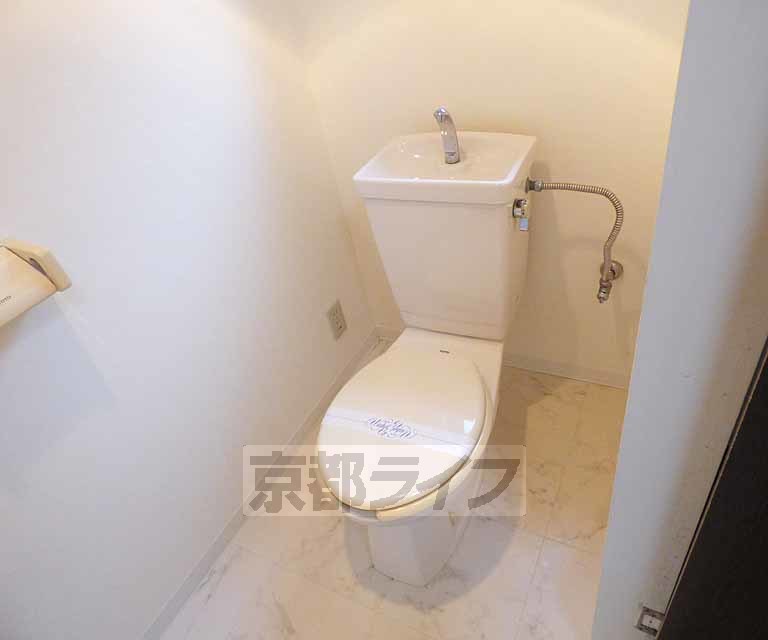 トイレ　トイレです。