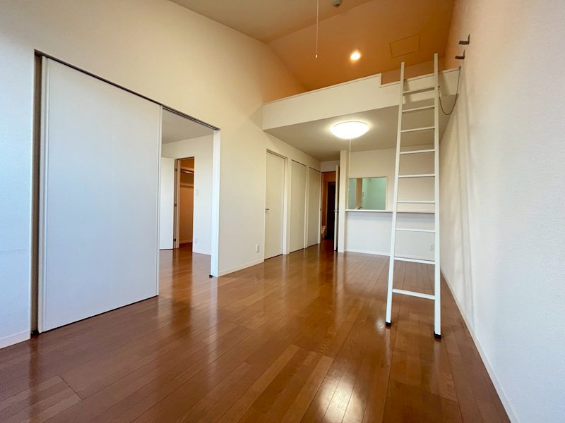 居室・リビング　※別号室参考画像です